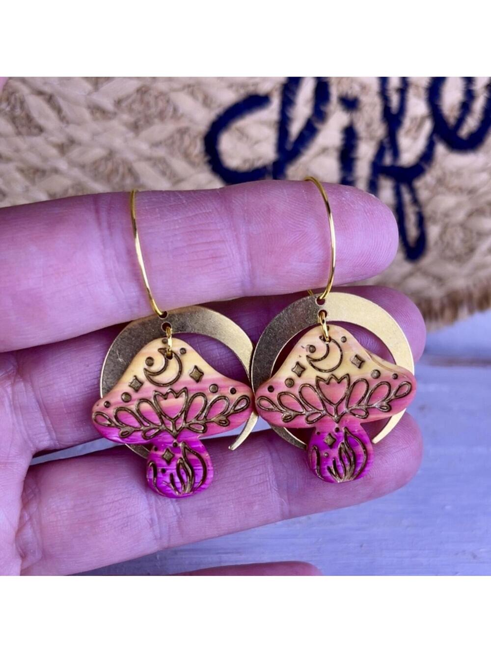 The Manflora Hoop Earrings in Citrus